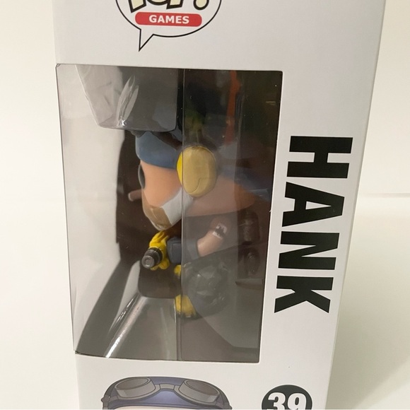 Funko Pop! Games Evolve Hank #39 Vinyl Figure - Picture 5 of 16